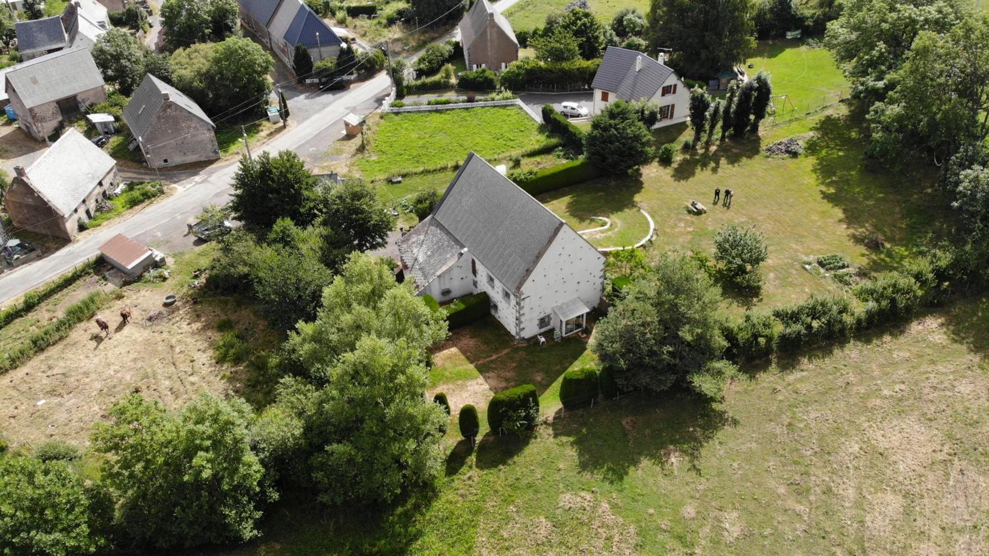 Gite Rural - Grange Des Pres Blancs Chaine Des Puys Le Vernet-Sainte-Marguerite Zewnętrze zdjęcie